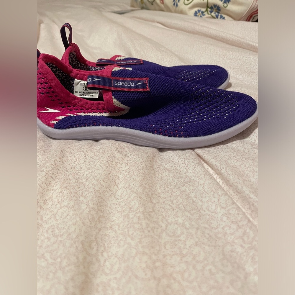 Speedo kids water shoes. NWOT. Size small. 8.5 inches long